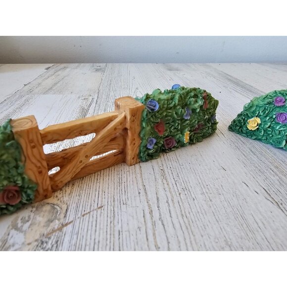 Easter village gate flowers shrubs fence decor spring figurine - Picture 4 of 8